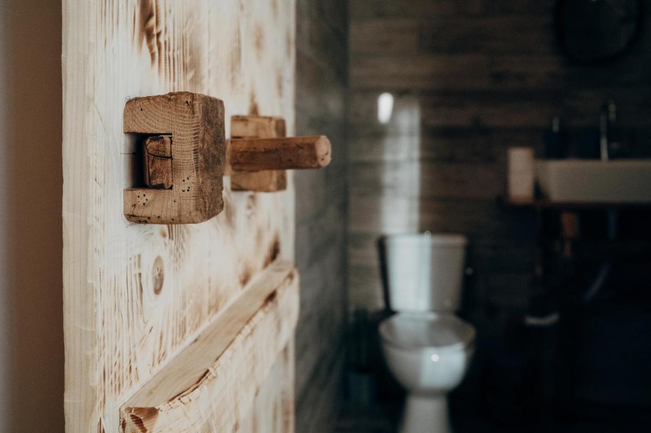 ホテル The Old Nest Madzharovo エクステリア 写真
